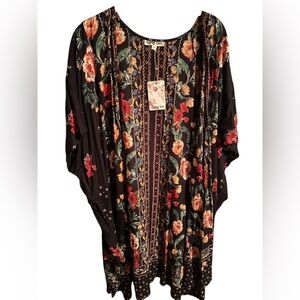NWT-Gypsy Love Kimono Top Patchwork Floral Open Front Hippie Boho Size Small